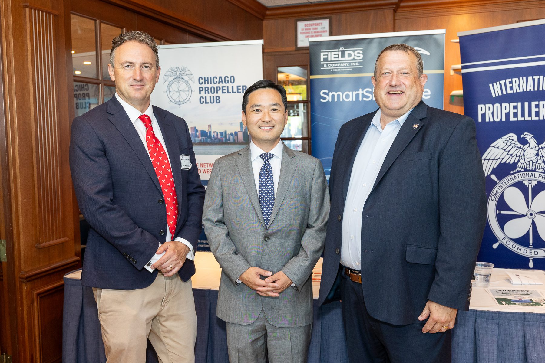From left to right: Chicago Propeller Club Vice President Ben Pinnington, Acting MARAD Administrator Sang Yi and Chicago Propeller Club President Chris Carr (Image Credit: Chicago Propeller Club))